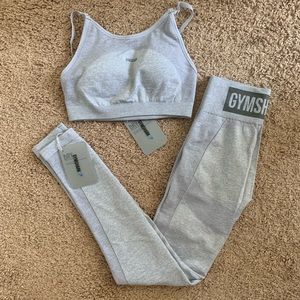 Reserved for trade • Gymshark Flex Set